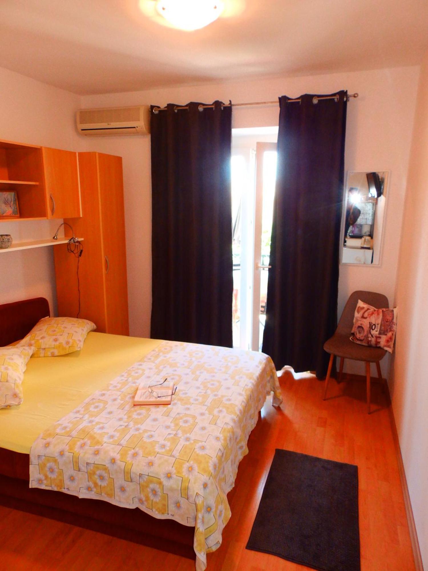 Apartmani Luna Baška Voda Zimmer foto